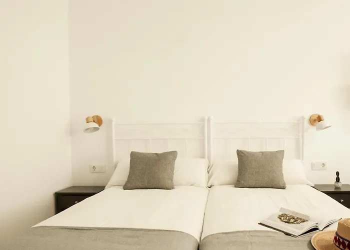 Apartamentos Rg Hospital Valme