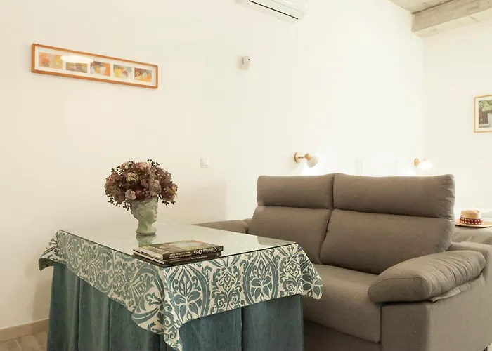 Apartamentos Rg Hospital Valme